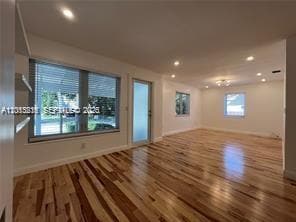 Building Photo - 250 SW 19th Rd