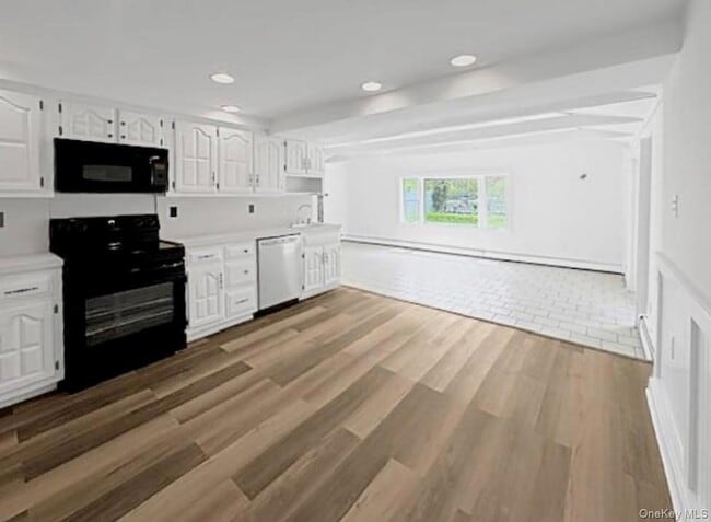 Building Photo - 342 Versa Pl