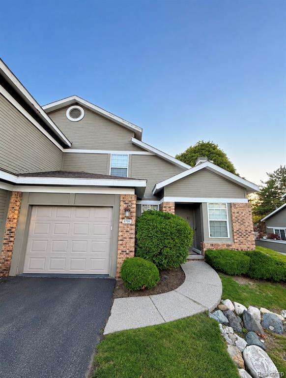 Building Photo - 6798 Chimney Sweep Ct
