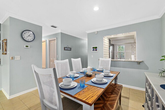 Building Photo - 11 Oceanside Dr