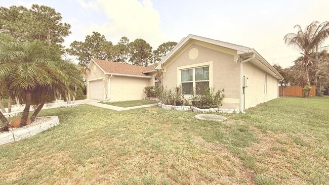 Building Photo - 1613 SW Whipple Ave