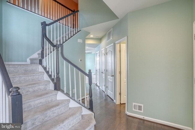 Building Photo - 101 Beaufort Ct