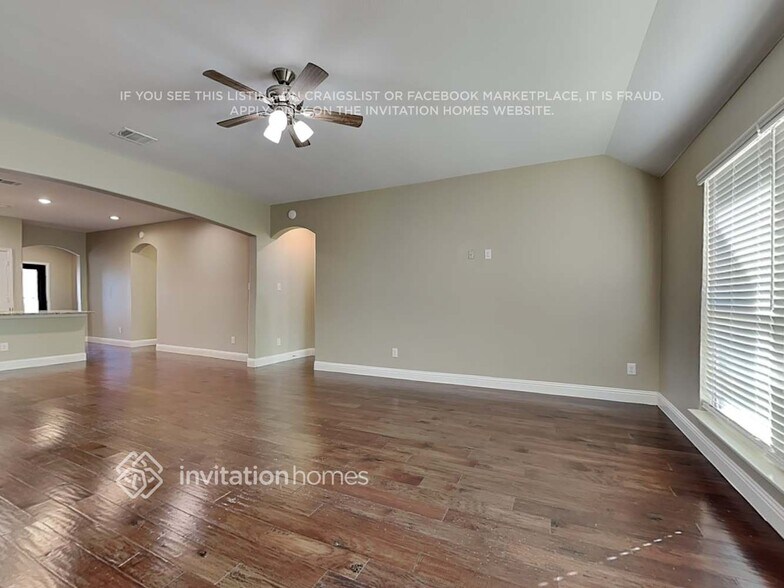 Building Photo - 141 Pleasant Hill Ln