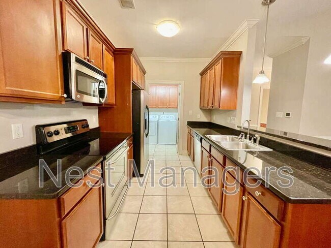 Building Photo - 206 Fountainhead Ln