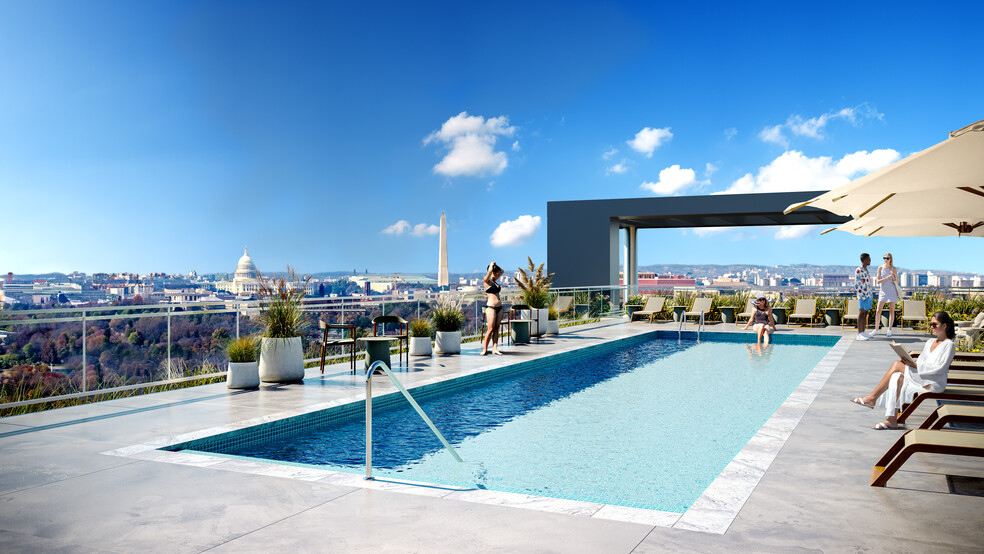 Resort-style rooftop pool plus cabanas - The Iris