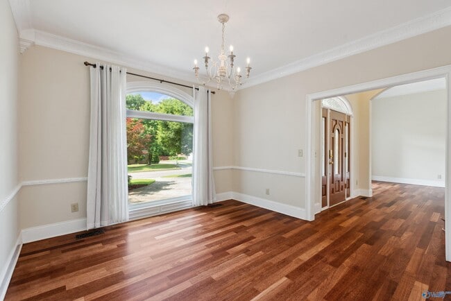 Building Photo - 121 Tidewater Dr