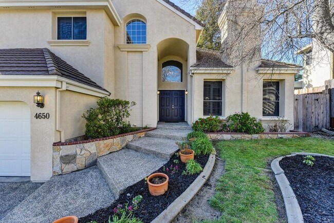 Building Photo - Elegant Granite Bay Home Located in Treelake Village and the  Eureka Union School District