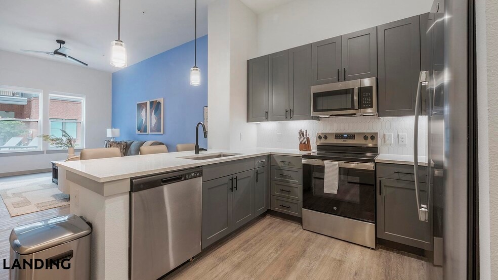 Building Photo - 3706 Goodwin Ave