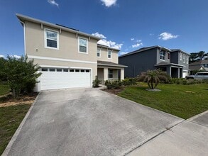 Building Photo - 4 Bed 2.5 Bath Mt Dora Home - Solar Energy!