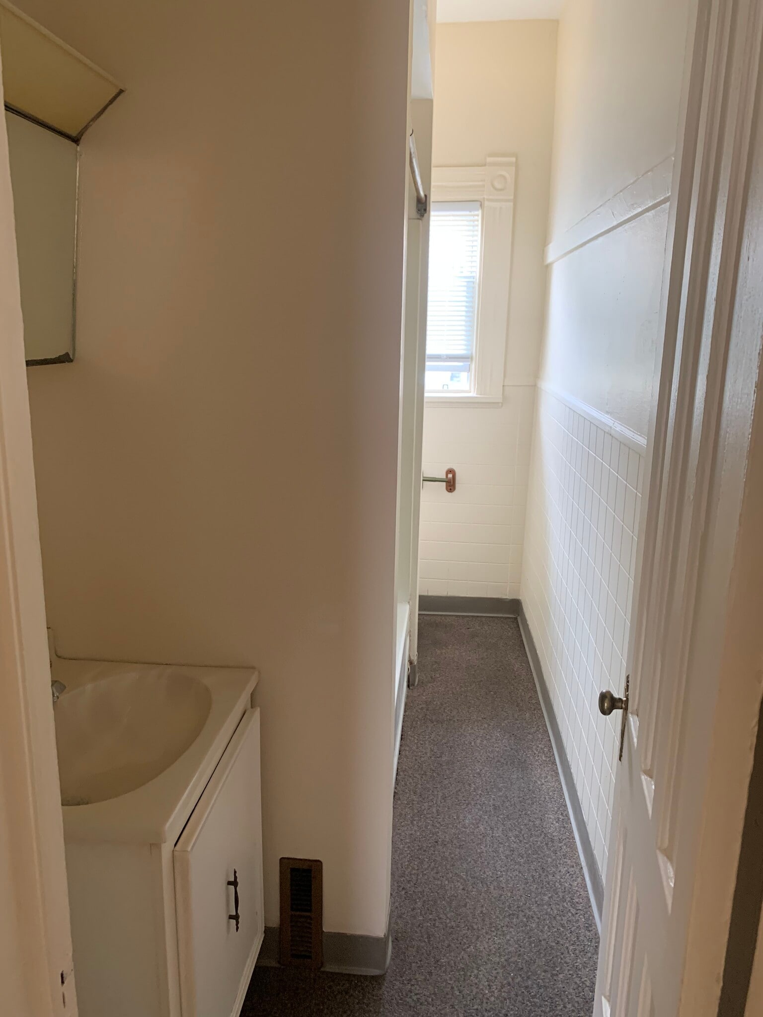 Bathroom - 826 Park St