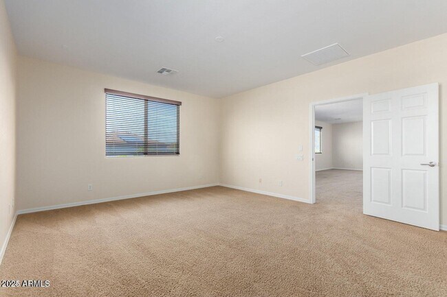 Building Photo - 5227 W Bent Tree Dr