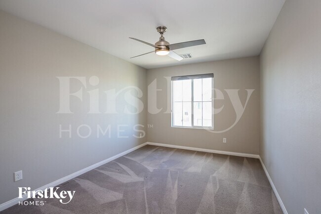 Building Photo - 6344 Gulf Waters St