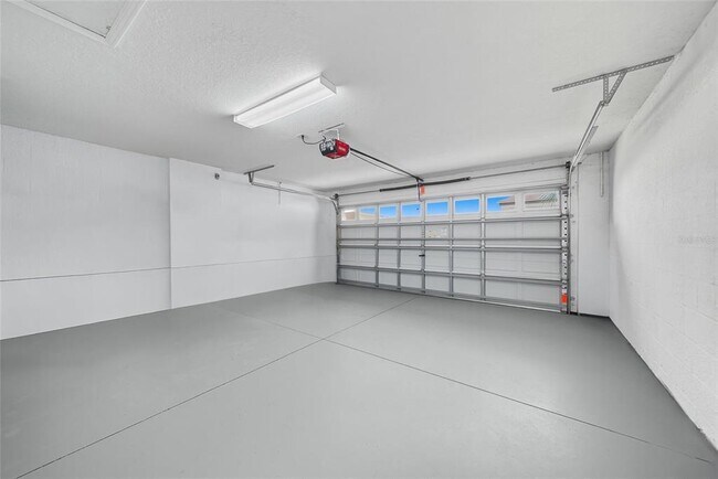 Building Photo - 8630 Sandy Plains Dr