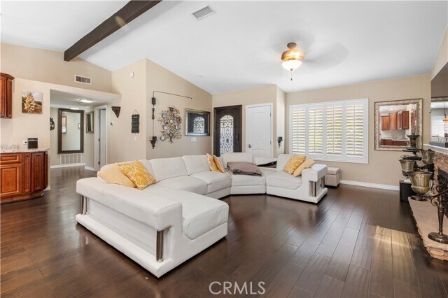 Building Photo - 45419 Silverado Ln