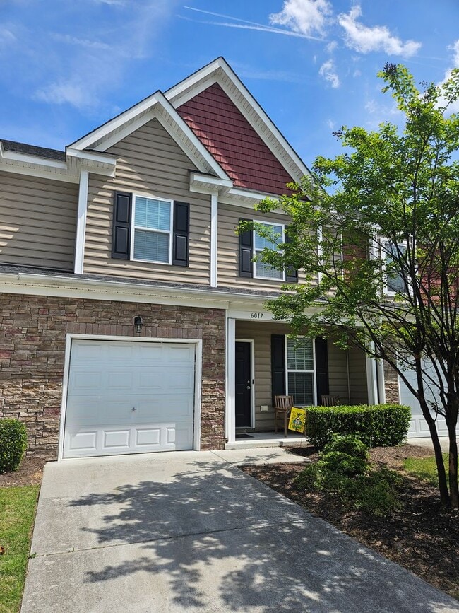 Building Photo - 6017 Newington Pl