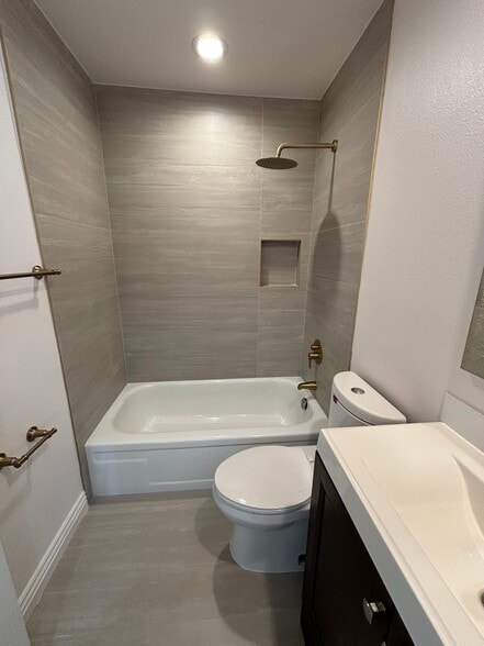 Building Photo - 1220 Marble Ln