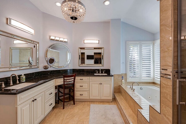 Building Photo - 9598 Naples Dr
