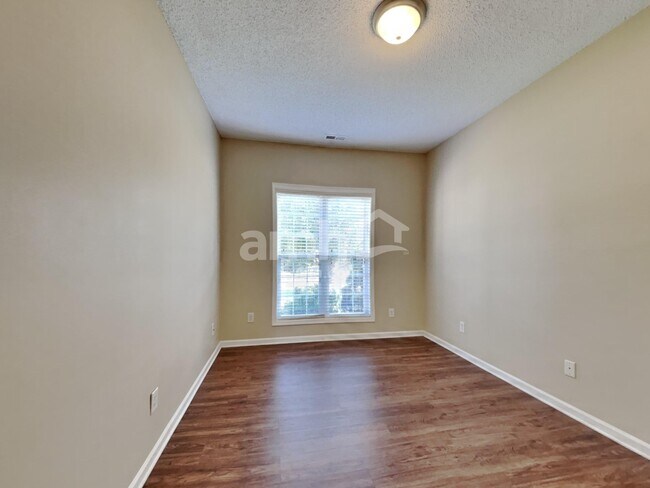 Building Photo - 4345 Timberwood Dr