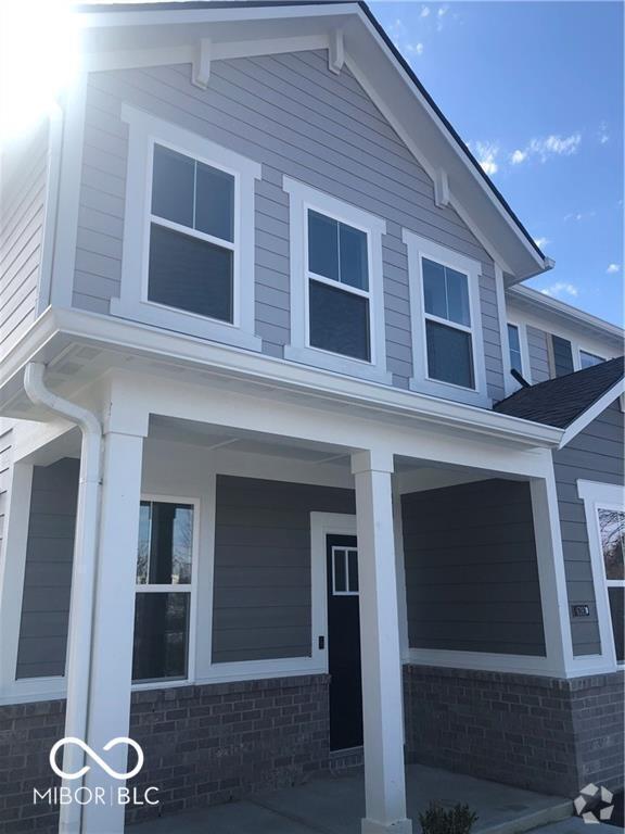 Building Photo - 6396 Apperson Dr