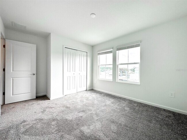 Building Photo - 26159 Feathergrass Cir