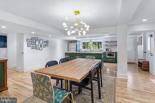 Building Photo - 4515 29th St NW