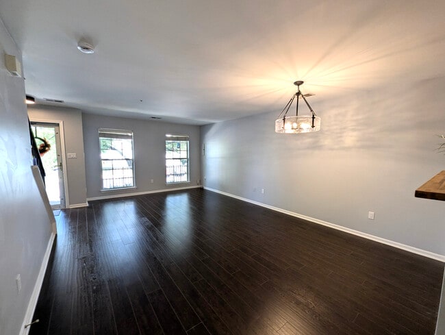 Building Photo - 1512 Danewood Ct