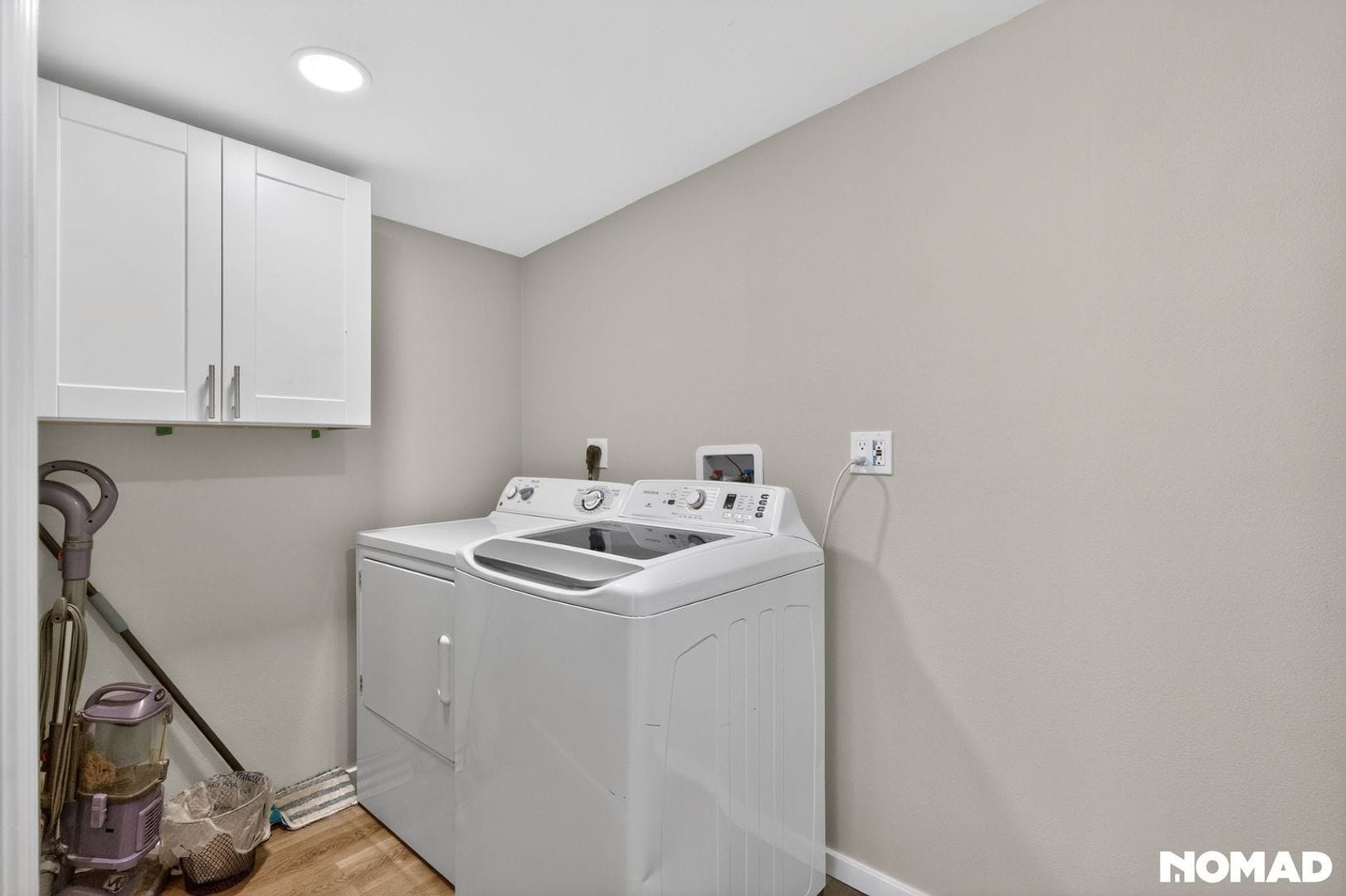 Building Photo - 8265 E Southern Ave