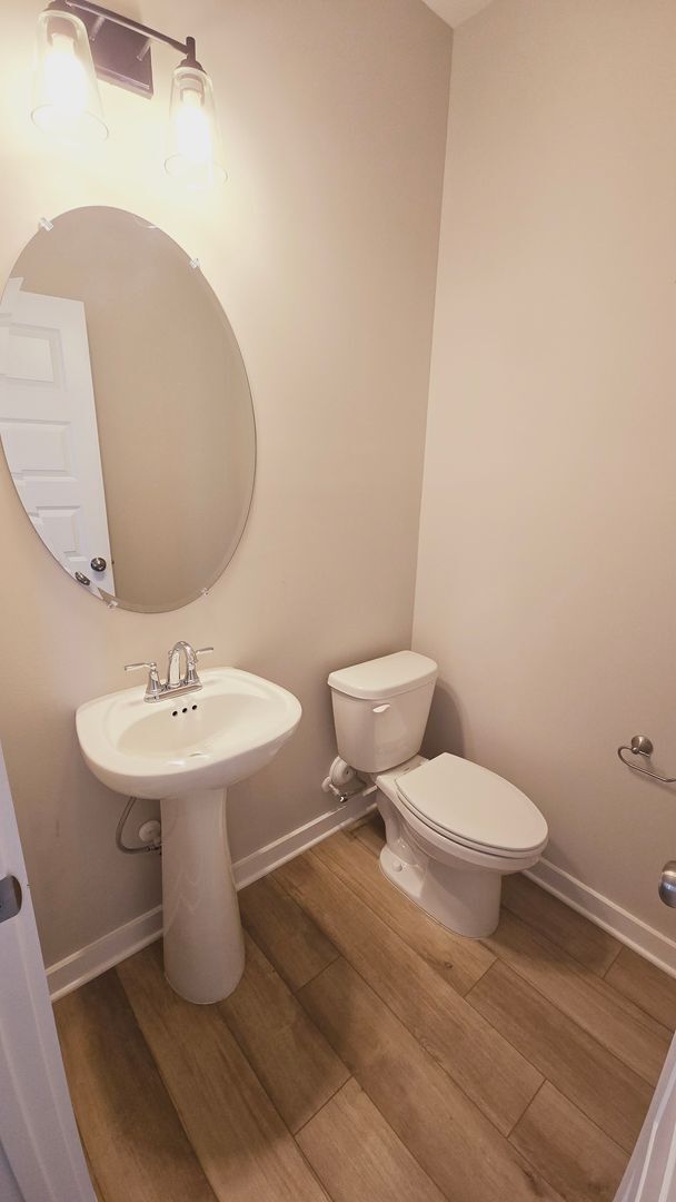 Building Photo - 2122 Ellsworth Lp Rd