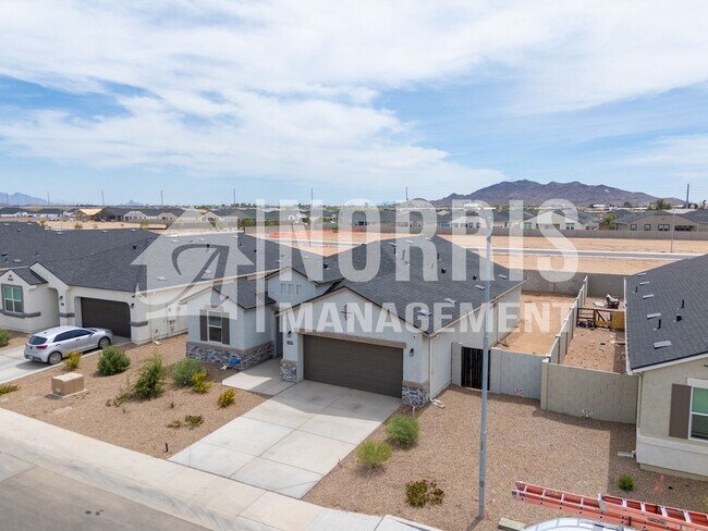 Building Photo - Beautiful Almost Brand New Home