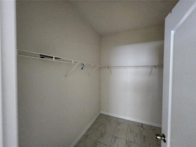 Building Photo - 1540 Whitewater Falls Dr