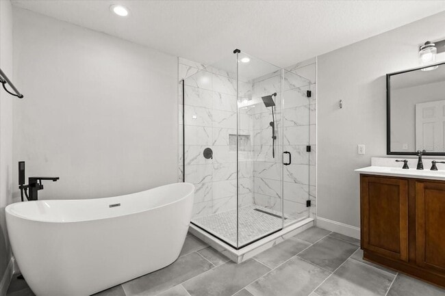 Building Photo - 364 Habitat Way