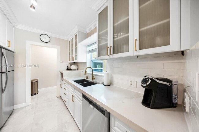 Building Photo - 1050 Harrison St