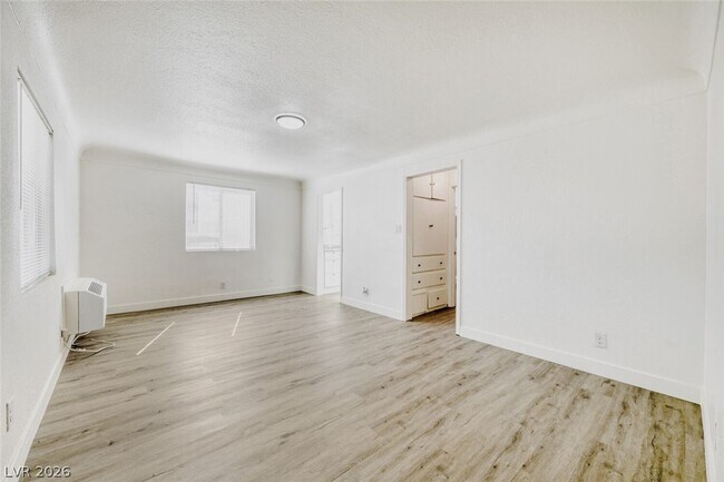 Building Photo - 1014 N 4th St