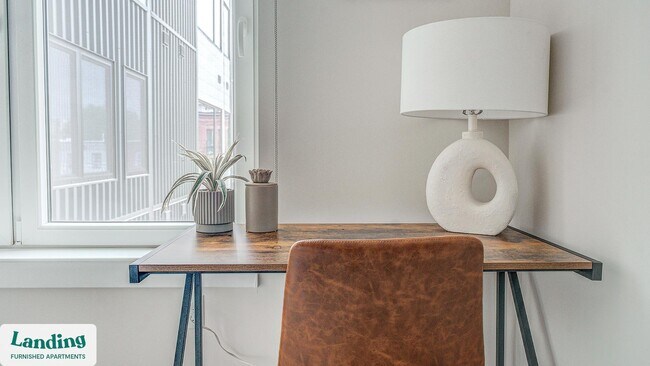 Building Photo - 1999 E Boston St