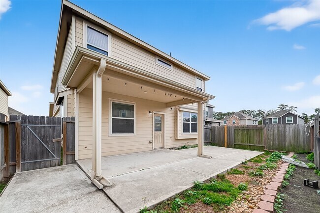 Building Photo - 25048 Adams Canyon Dr