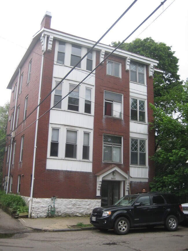 Building Photo - 5740 Elmer St