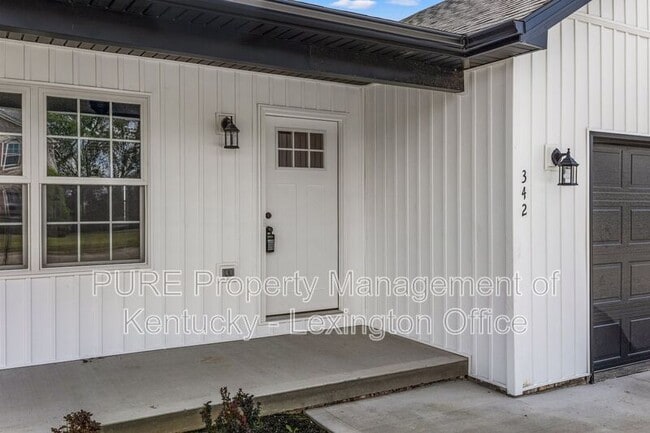 Building Photo - 340 Winding Branch Dr