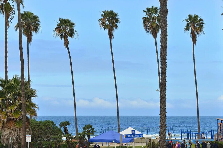 Building Photo - 8132 Camino Del Sol