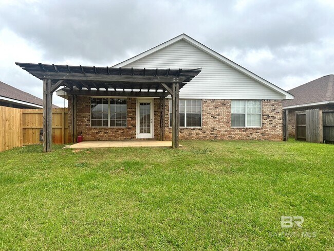 Building Photo - 2700 Hampton Park Cir