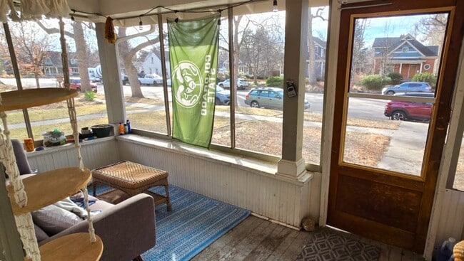 Building Photo - Charming, Spacious Rental in Old Town Fort Collins | Avail. 08/01/2026