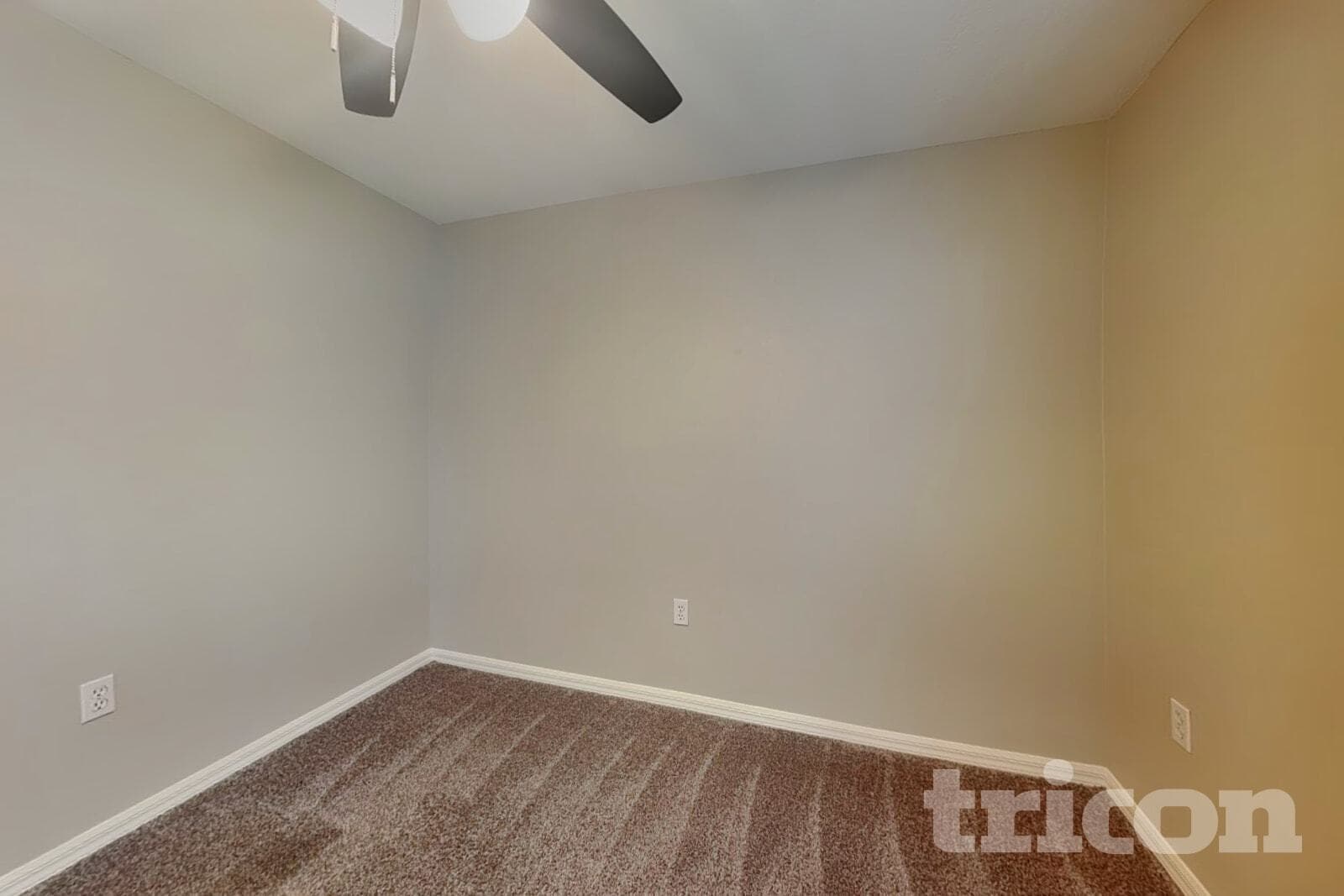 Building Photo - 3124 58th Terrace E