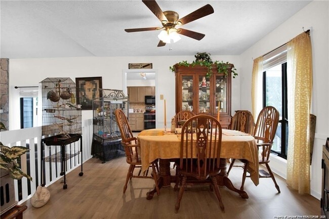 Building Photo - 4471 Briton Cir