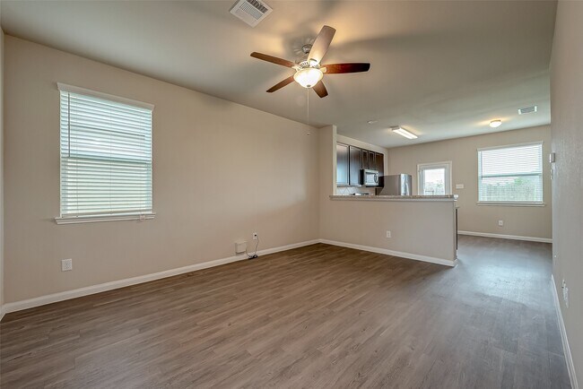 Building Photo - 17219 Quiet Song Ct