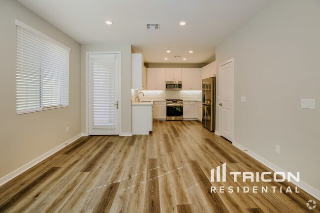 Building Photo - 31705 Luther Dr
