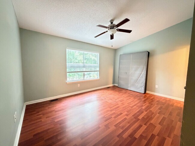 Building Photo - Live Close to It All Near the Colleges & San Luis Mission Park!