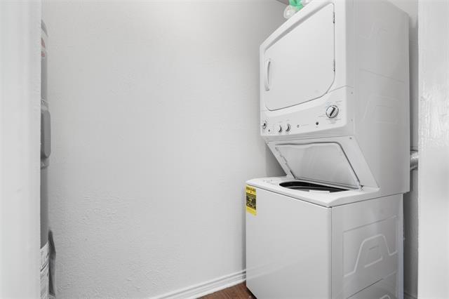 Building Photo - 1001 Liberty St