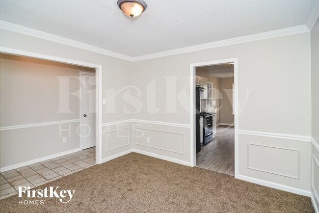 Building Photo - 6631 Cherry Bark Dr