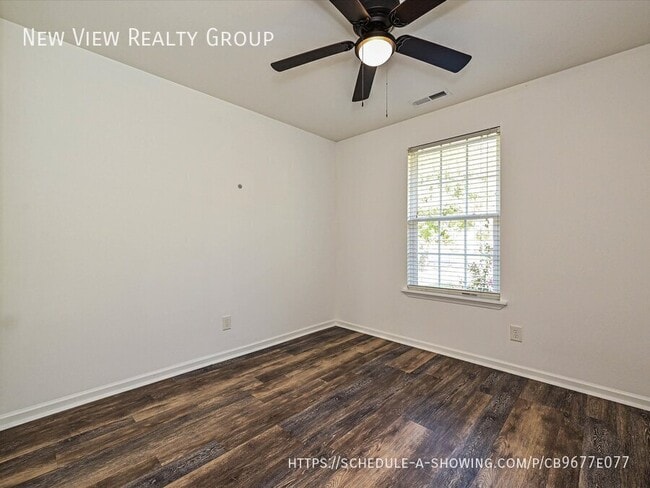 Building Photo - 1115 Crawford Rd