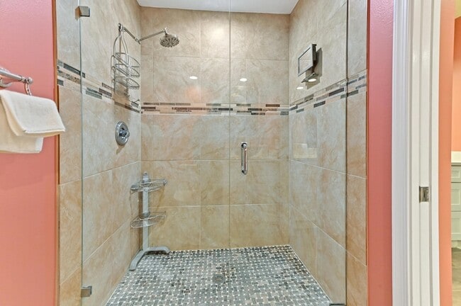 Building Photo - 507 Sea Oats Dr