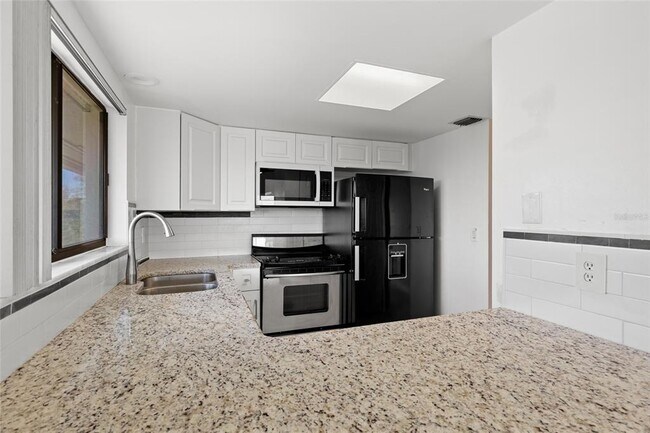 Building Photo - 1064 Lotus Pkwy